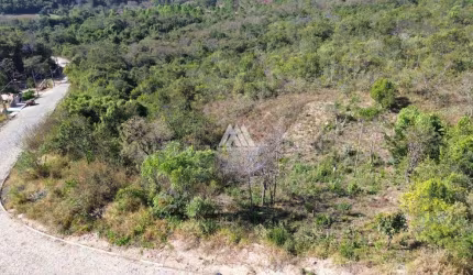 Vendo terreno em Itaúna com ótima localização!