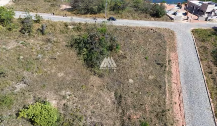 Vendo terreno em Itaúna com ótima localização!