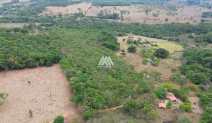 Vendo lote em Itaúna com ótima localização!