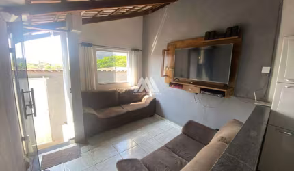 Vendo casa em Itaúna em excelente localização!