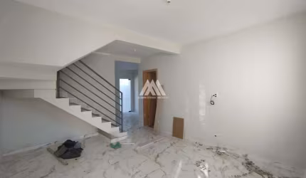 Vendo casa em Itaúna em excelente localização!