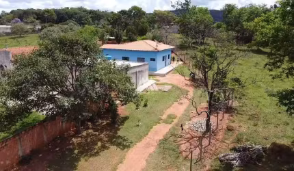 Vendo chácara em Itaúna de 4.800m² com ótima localização!