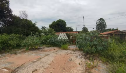 Vendo lote em Itaúna com ótima localização!