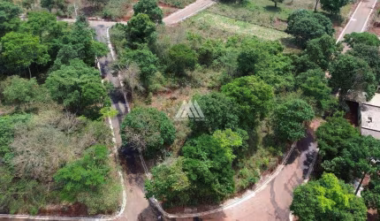 Vendo chácara em Itatiaiuçu de 1098m² excelente localização.
