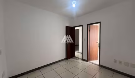 Vendo apartamento em Itaúna com excelente localização!