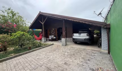 Casa com 3 dormitórios à venda por R$ 650.000,00 - Indaiá - Bertioga/SP