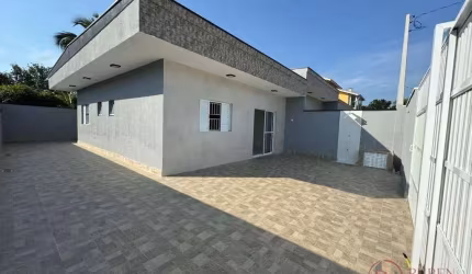 Casa com 2 dormitórios à venda, 63 m² por R$ 600.000,00 - Maitinga - Bertioga/SP