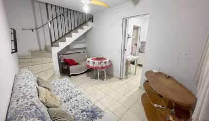 Village com 2 dormitórios à venda, 63 m² por R$ 400.000,00 - Vila Itapanhau - Bertioga/SP