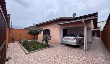 Casa com 3 dormitórios à venda, 129 m² por R$ 730.000,00 - Centro - Bertioga/SP