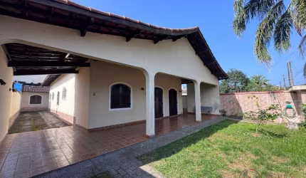 Casa com 3 dormitórios à venda, 255 m² por R$ 745.000,00 - Albatróz - Bertioga/SP