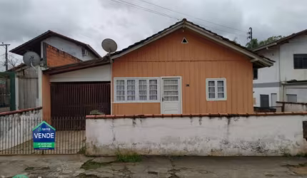 Casa com 3 quartos à venda no Carijós, Indaial , 118 m2 por R$ 350.000