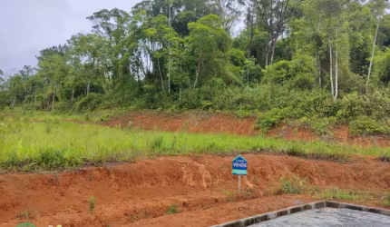 Terreno à venda no Rodeio 12, Rodeio  por R$ 145.000