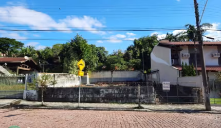 Terreno comercial à venda no Centro, Indaial  por R$ 380.000