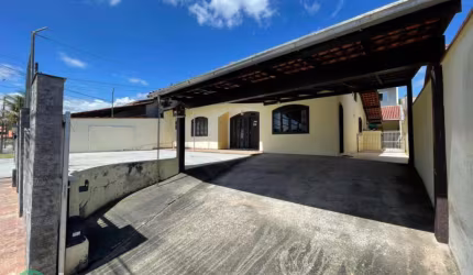 Casa com 3 quartos à venda em Água Verde, Blumenau , 196 m2 por R$ 870.000