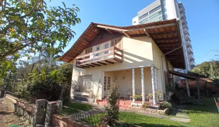 Casa com 4 quartos à venda no Centro, Indaial , 233 m2 por R$ 1.900.000