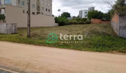 Terreno comercial à venda em Dos Estados, Timbó , 1008 m2 por R$ 490.000