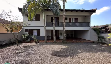 Casa com 6 quartos à venda em Benedito, Indaial , 251 m2 por R$ 499.000