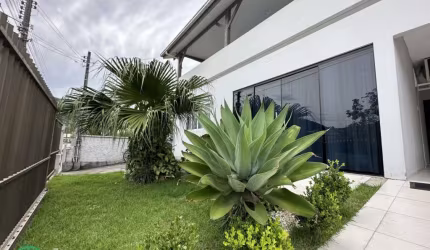 Casa com 6 quartos à venda no Encano, Indaial , 457 m2 por R$ 680.000