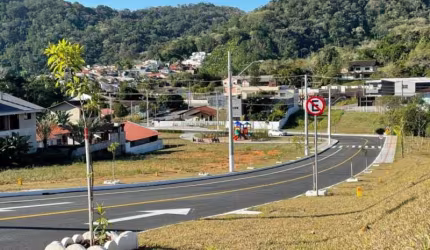 Terreno à venda no Estrada das Areias, Indaial  por R$ 293.900