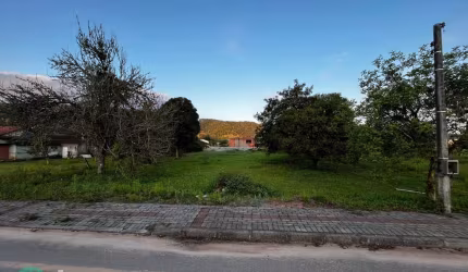 Terreno comercial à venda no Centro, Doutor Pedrinho  por R$ 350.000