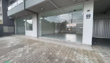 Ponto comercial para alugar no Nações, Indaial  por R$ 1.950