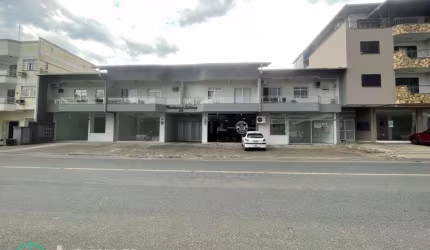 Ponto comercial para alugar no Nações, Indaial  por R$ 1.950