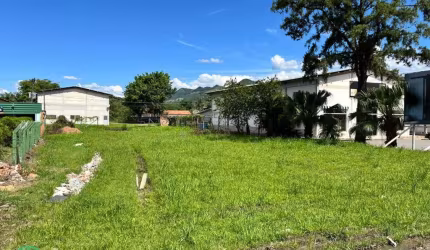 Terreno comercial à venda no Centro, Ascurra  por R$ 519.000