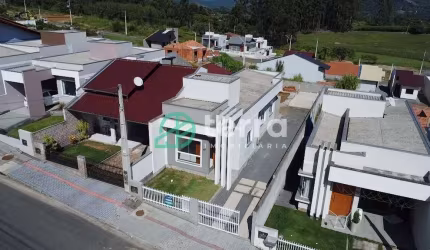 Casa com 3 quartos à venda no Warnow, Indaial , 66 m2 por R$ 375.000