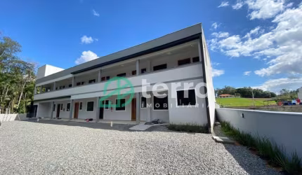 Apartamento com 1 quarto para alugar no Estrada das Areias, Indaial , 30 m2 por R$ 950
