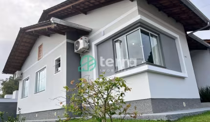 Casa com 3 quartos à venda no Arapongas, Indaial , 67 m2 por R$ 380.000