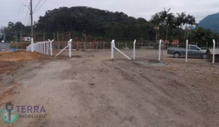 Terreno comercial à venda na Glória, Rodeio  por R$ 670.000