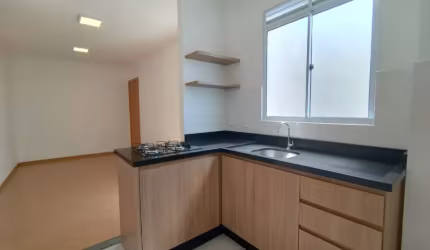Apartamento com 2 dormitórios com elevador e piscina no Bairro Forquilhas São José SC