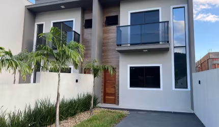 Sobrado com 3 dormitórios à venda, 99 m² por R$ 500.000 - Forquilhas  Lisboa 3 - São José/SC