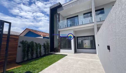 Sobrados Alto Padrão fase de Obra Praia de Leste