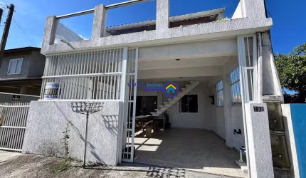 Excelente Residência no Balneário Primavera