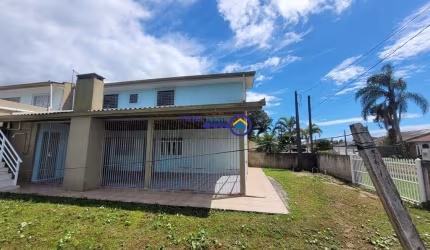 Casa e Kitnet no Baln Snta Terezinha