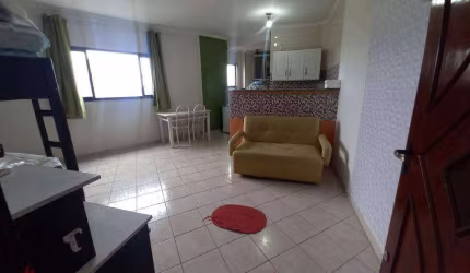 Kitnet com 1 dormitório à venda, 33 m² por R$ 170.000,00 - Vila Tupi - Praia Grande/SP
