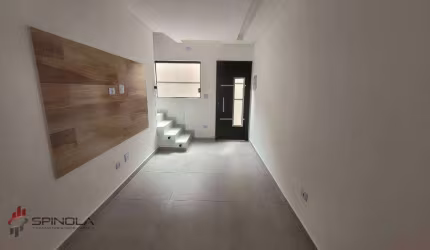 Sobrado com 2 dormitórios à venda, 57 m² por R$ 350.000,00 - Maracanã - Praia Grande/SP