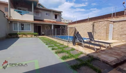 Sobrado com 3 dormitórios à venda, 211 m² por R$ 890.000,00 - Jardim Real - Praia Grande/SP