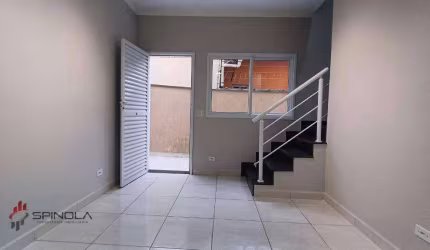 Sobrado com 2 dormitórios à venda, 58 m² por R$ 320.000,00 - Maracanã - Praia Grande/SP