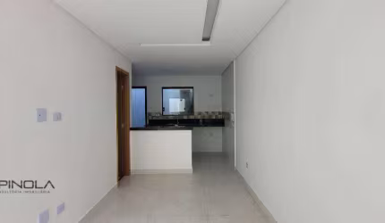 Sobrado com 2 dormitórios à venda, 60 m² por R$ 405.000,00 - Maracanã - Praia Grande/SP