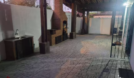 Casa com 3 dormitórios à venda, 199 m² por R$ 640.000,00 - Aviação - Praia Grande/SP