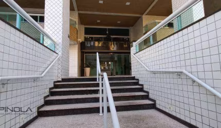 Apartamento com 3 dormitórios à venda, 125 m² por R$ 780.000,00 - Vila Guilhermina - Praia Grande/SP
