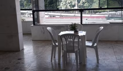 J IMOVEIS  VENDE APART  2/4 BROTAS GARAGEM  190.000,00