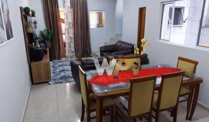 Sobrado com 3 dormitórios à venda, 180 m² por R$ 550.000,00 - Piraporinha - Diadema/SP