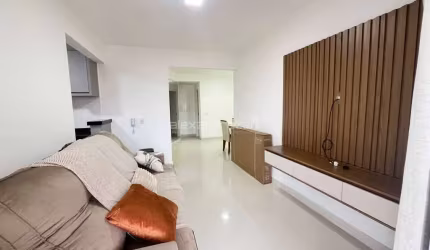 Lindo Apartamento 3 dormitórios próximo a praia de Bombas