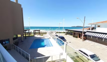 Apartamento 3 dormitórios frente ao mar
