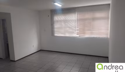 11641 – Sala comercial, ótima localização – Kobrasol – São José