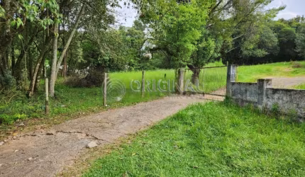 Terreno a venda .