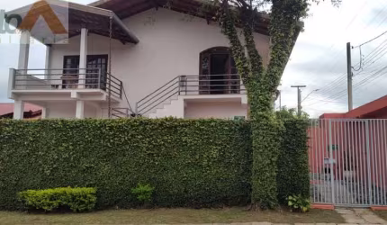 Sobrado Padrão para Venda em Loteamento Vila Verde Campo Largo-PR